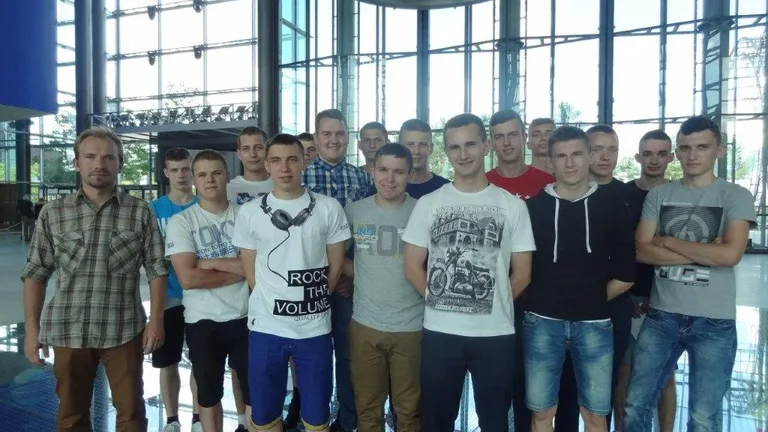 Uczniowie ZS CKR na zagranicznym stażu (zdjęcia)