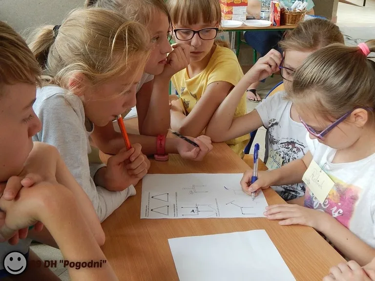Wakacje w szkole? Czemu nie! (zdjęcia)