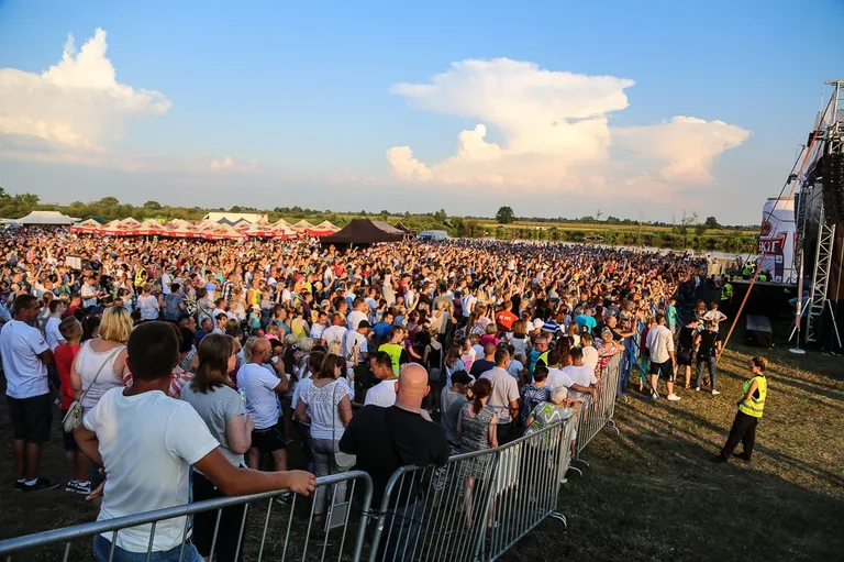Koncert zespołu Akcent w Broku (zdjęcia, wideo)