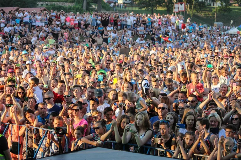 Koncert zespołu Akcent w Broku (zdjęcia, wideo)