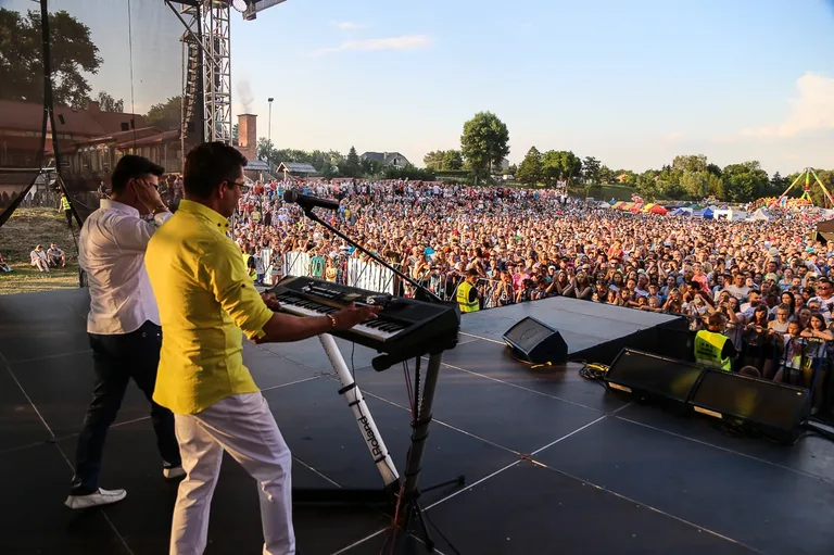 Koncert zespołu Akcent w Broku (zdjęcia, wideo)