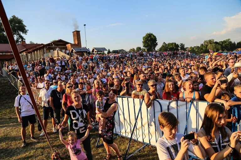 Koncert zespołu Akcent w Broku (zdjęcia, wideo)