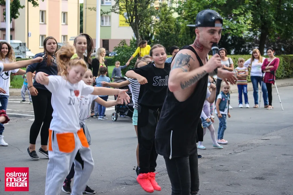 Tańczyli przed ratuszem (zdjęcia)