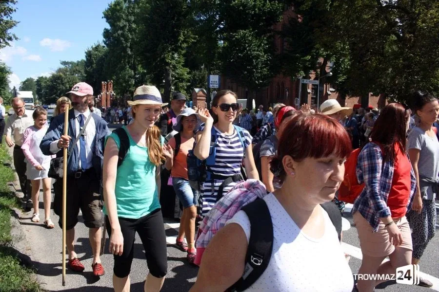 Pątnicy ruszyli na Jasną Górę (zdjęcia)