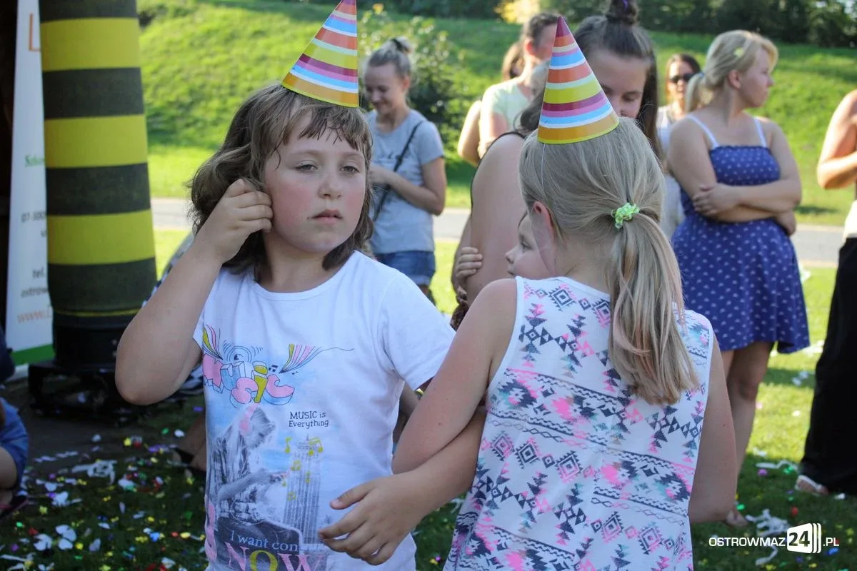 Mamo, tato! Baw się ze mną (zdjęcia)