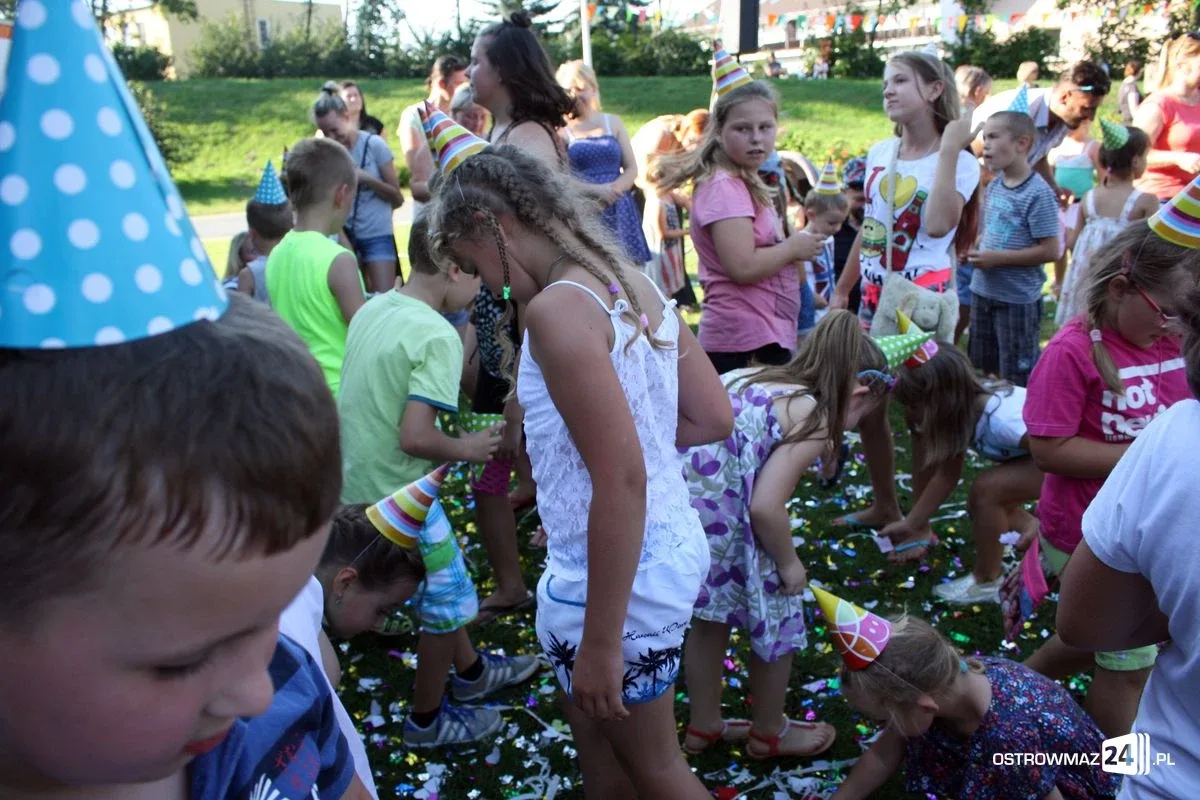 Mamo, tato! Baw się ze mną (zdjęcia)