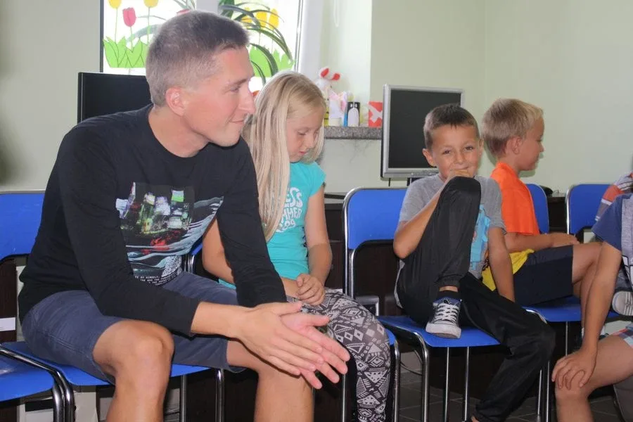 Grzegorz Szydło spotkał się z dziećmi ze świetlicy socjoterapeutycznej (zdjęcia)
