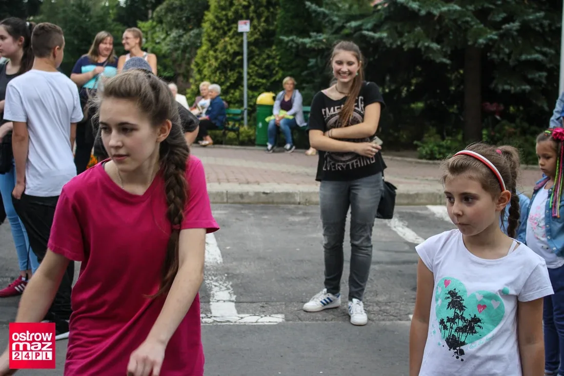 Tańczyli przed ratuszem (zdjęcia)