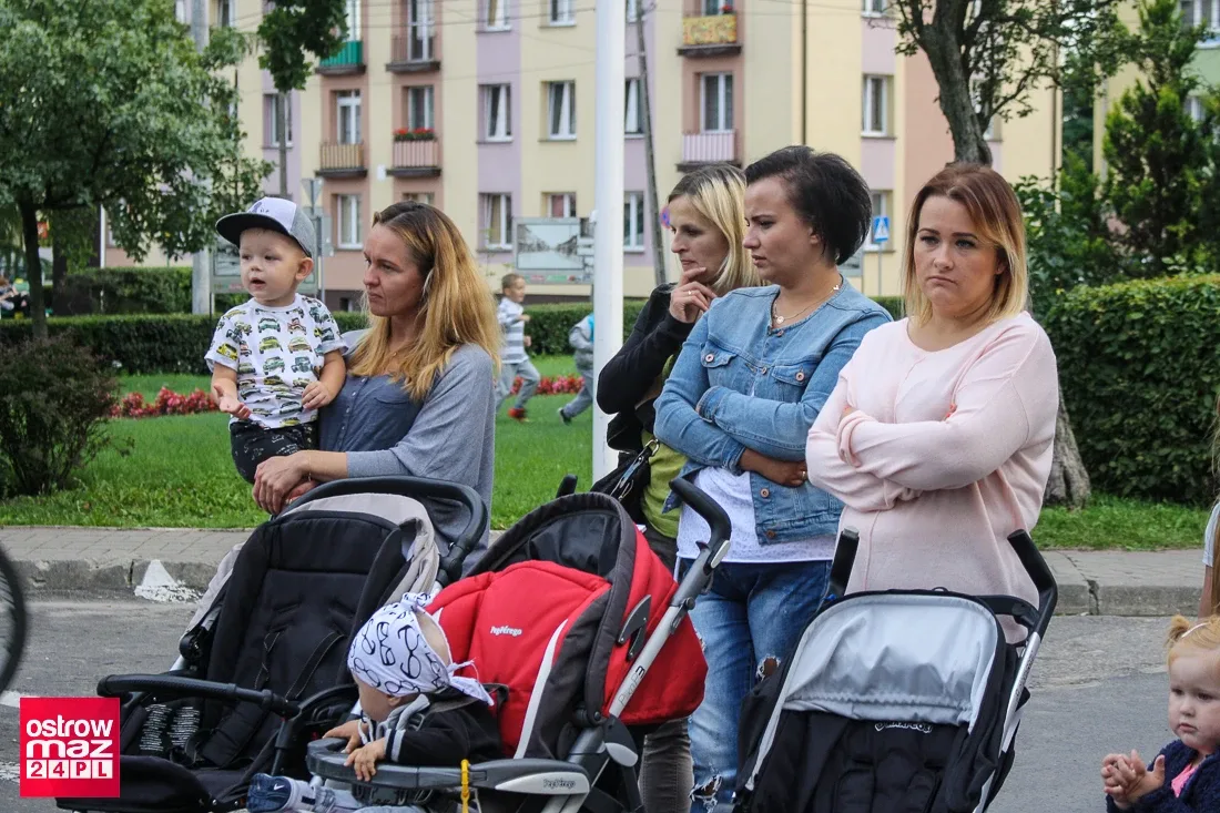 Tańczyli przed ratuszem (zdjęcia)