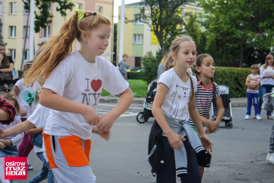 Tańczyli przed ratuszem (zdjęcia)