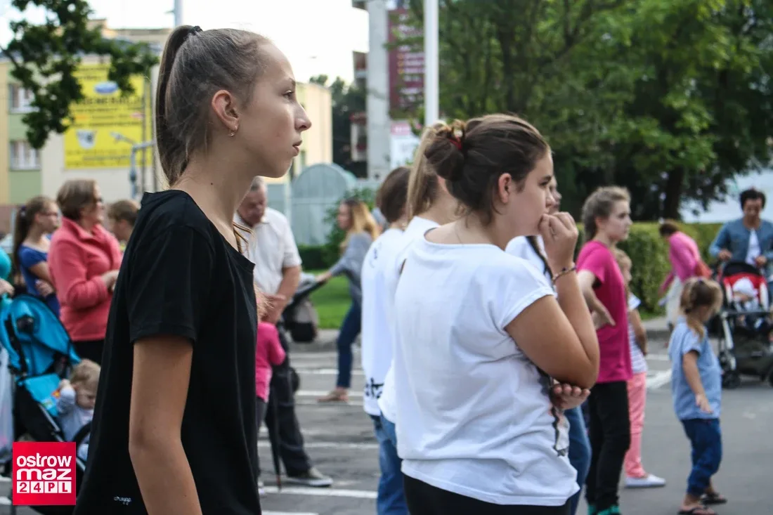 Tańczyli przed ratuszem (zdjęcia)