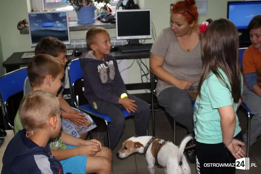 Dogoterapia w ostrowskiej świetlicy (zdjęcia)