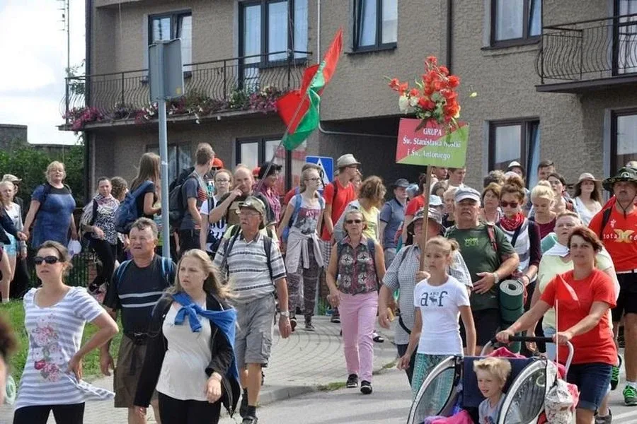 Z intencjami i modlitwą na Jasną Górę (zdjęcia)
