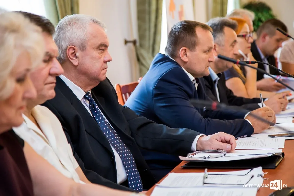 Mieszkańcy ul. Podstoczysko z nową ulicą? (zdjęcia)