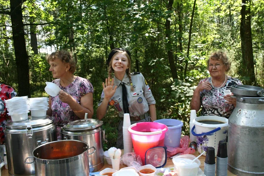 Pielgrzymi na maryjnym szlaku (zdjęcia)