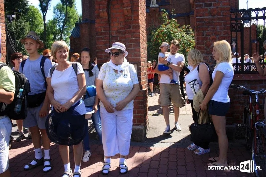 Pątnicy ruszyli na Jasną Górę (zdjęcia)