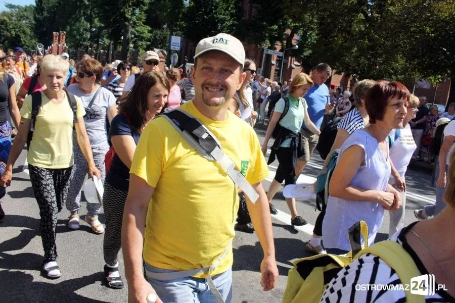 Pątnicy ruszyli na Jasną Górę (zdjęcia)
