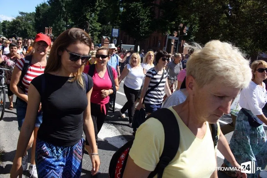 Pątnicy ruszyli na Jasną Górę (zdjęcia)