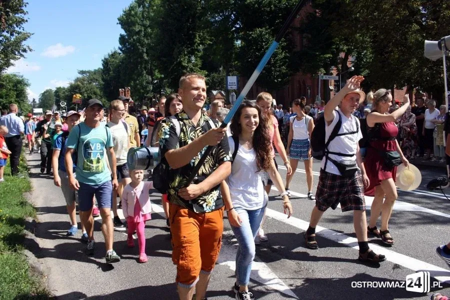 Pątnicy ruszyli na Jasną Górę (zdjęcia)