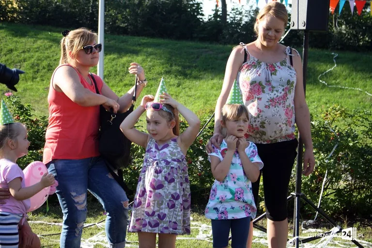 Mamo, tato! Baw się ze mną (zdjęcia)
