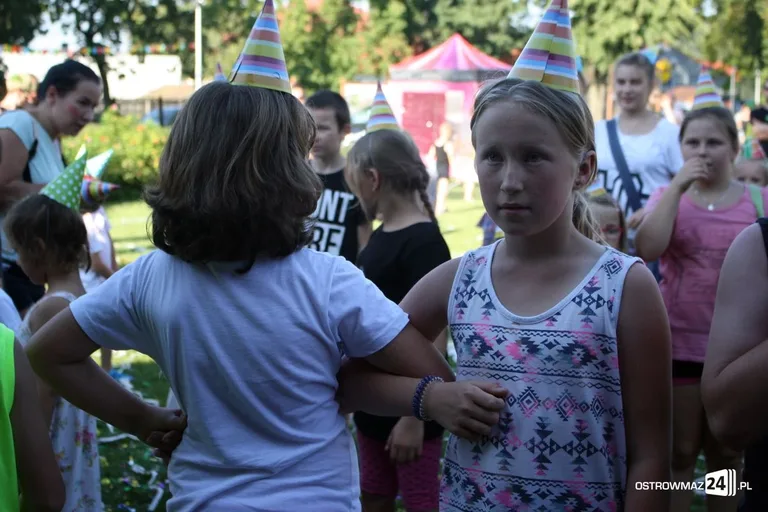 Mamo, tato! Baw się ze mną (zdjęcia)