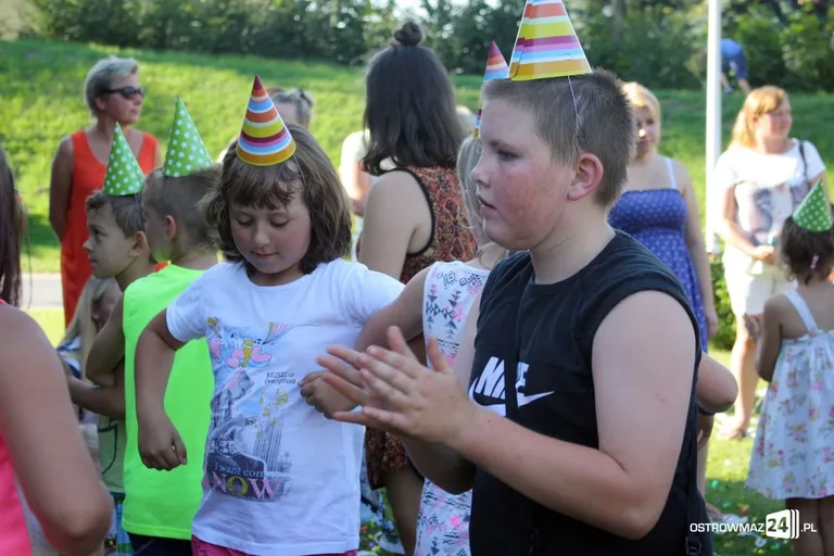Mamo, tato! Baw się ze mną (zdjęcia)