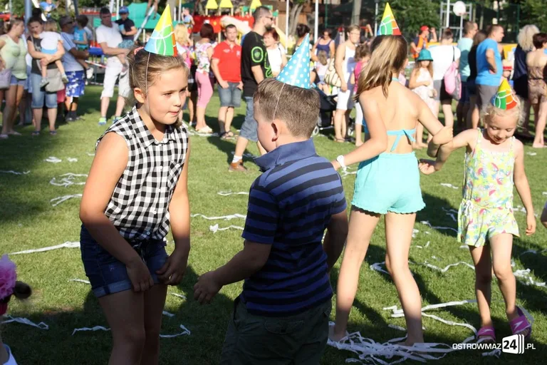 Mamo, tato! Baw się ze mną (zdjęcia)