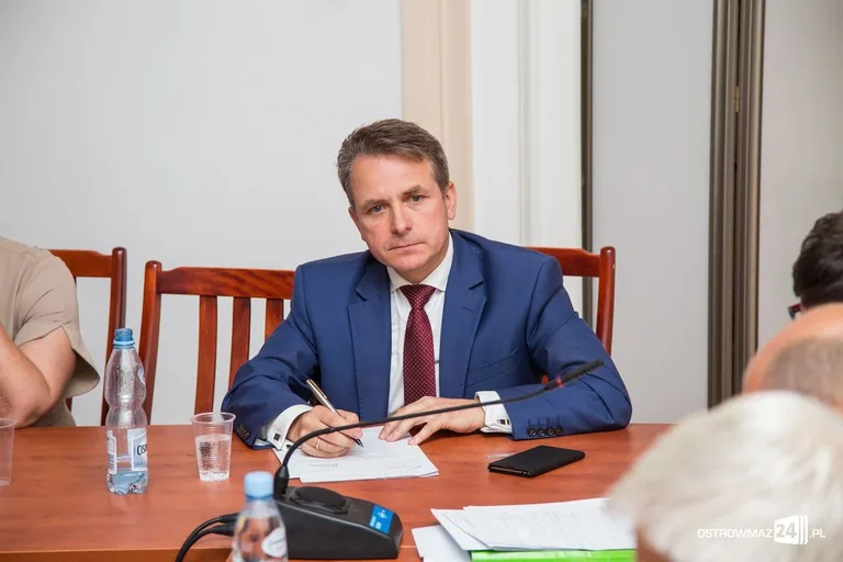 Nadzwyczajnie zgodna sesja rady miasta (zdjęcia)