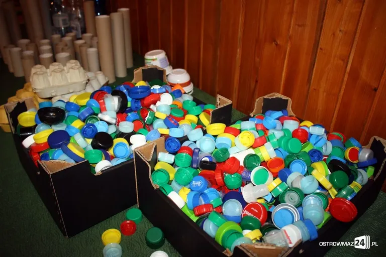 Dzieci przeszły krótką lekcję recyklingu (zdjęcia)