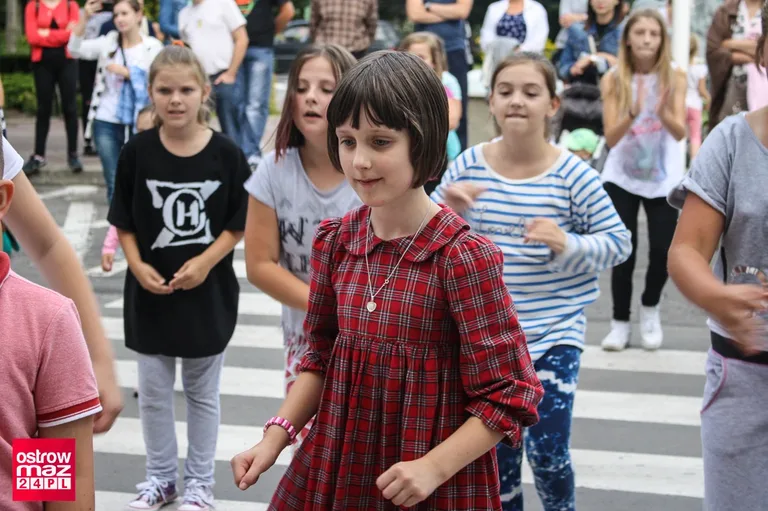Tańczyli przed ratuszem (zdjęcia)