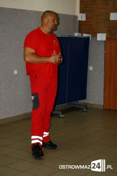 Ratownik wodny z wizytą u dzieci (zdjęcia)