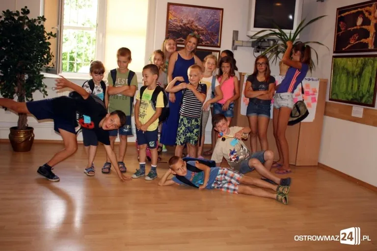 Zajęcia teatralne w MDK (zdjęcia)
