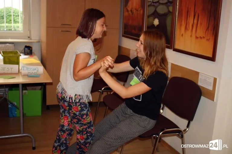 Zajęcia teatralne w MDK (zdjęcia)
