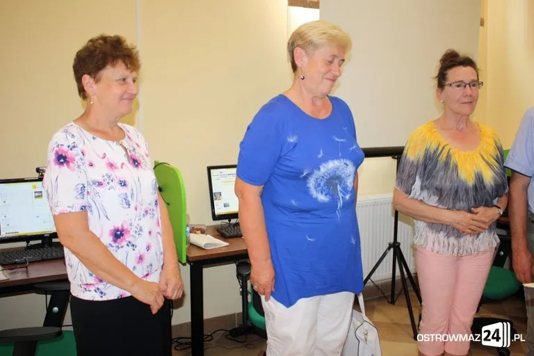 Seniorzy zakończyli kurs komputerowy (zdjęcia)