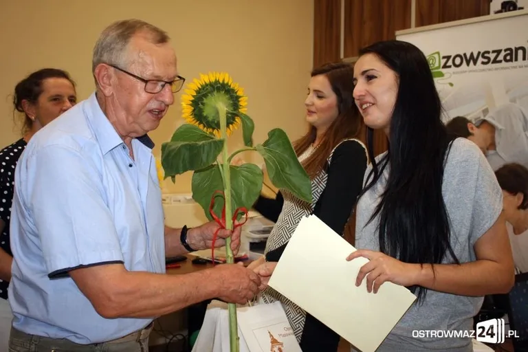 Seniorzy zakończyli kurs komputerowy (zdjęcia)