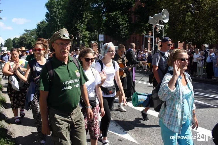 Pątnicy ruszyli na Jasną Górę (zdjęcia)