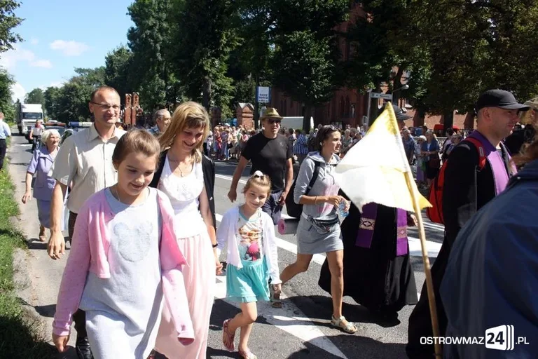 Pątnicy ruszyli na Jasną Górę (zdjęcia)