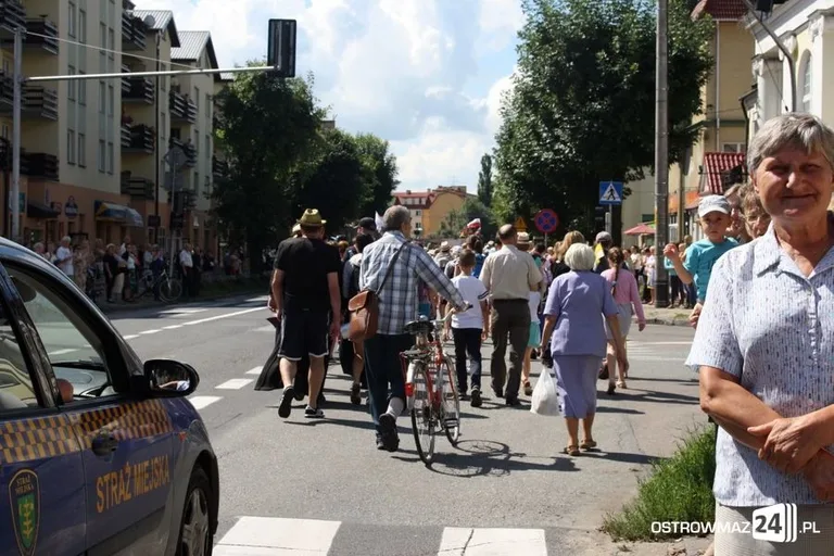 Pątnicy ruszyli na Jasną Górę (zdjęcia)