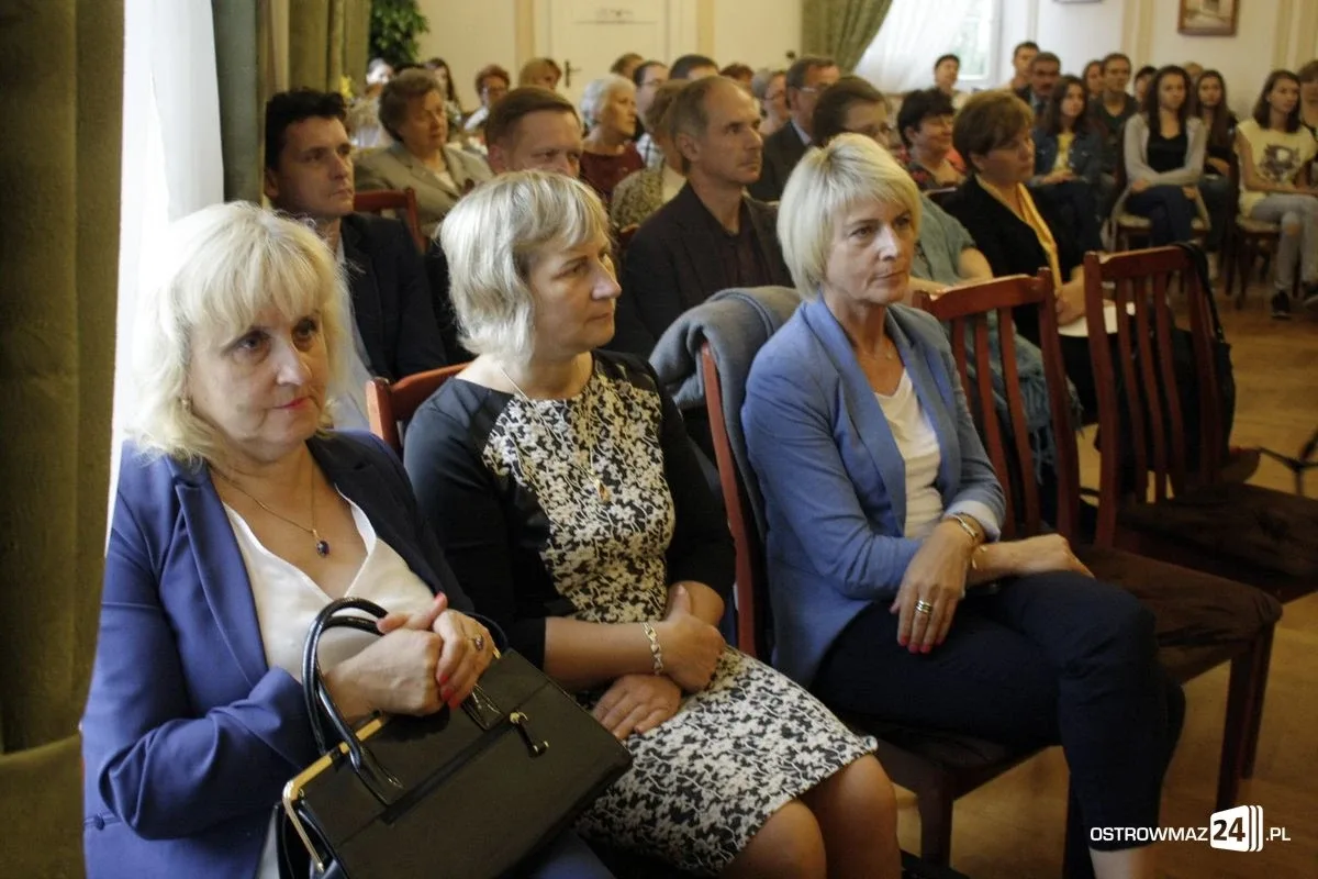 Męski chór zaśpiewał w ratuszu (zdjęcia, wideo)