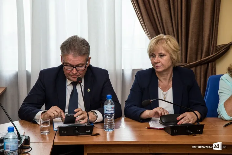 Zgoda w powiecie. Jednogłośni radni (zdjęcia)