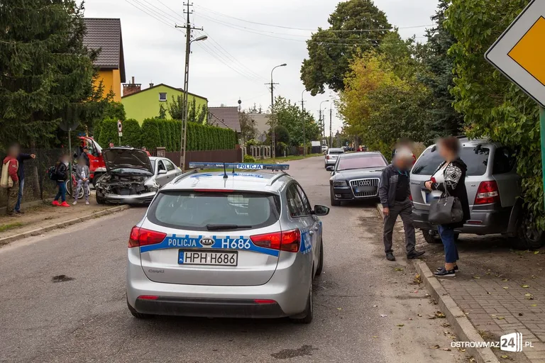Zdarzenie drogowe na ul. Orzeszkowej (zdjęcia)