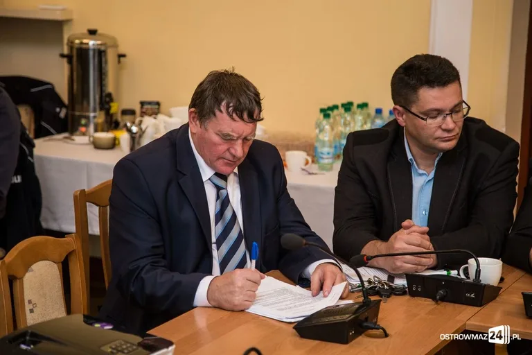 Zgoda w powiecie. Jednogłośni radni (zdjęcia)