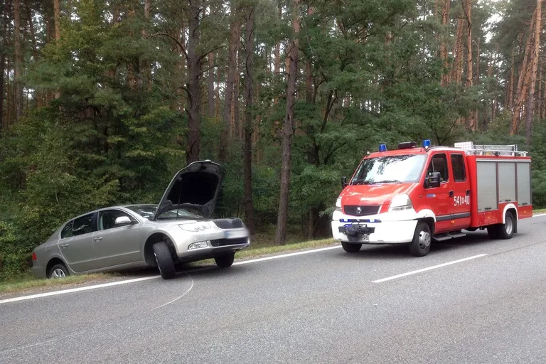 Zderzenie dwóch aut w Broku (zdjęcia)