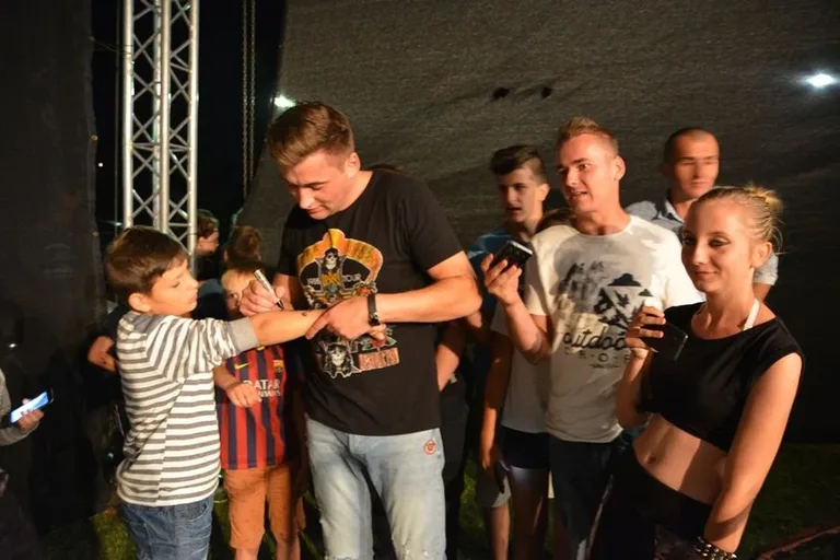 Charytatywnie i koncertowo dla Mateusza (zdjęcia)