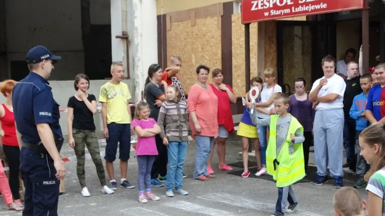 Policjanci na spotkaniu z uczniami (zdjęcia)