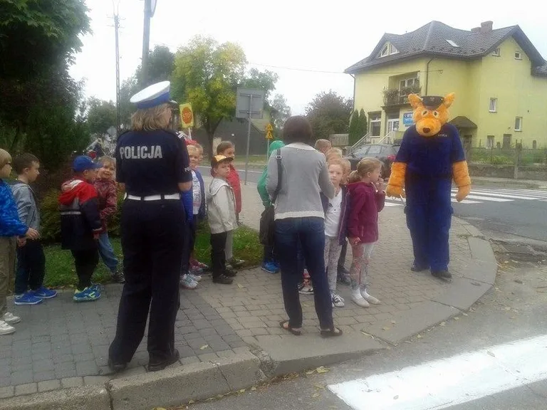 Policjanci z wizytą u pierwszoklasistów (zdjęcia)