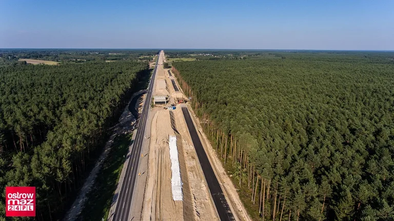 Trwa budowa drogi S-8 (zdjęcia, wideo)