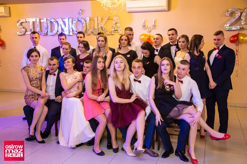 Studniówka ZS w Małkini Górnej (zdjęcia, wideo)