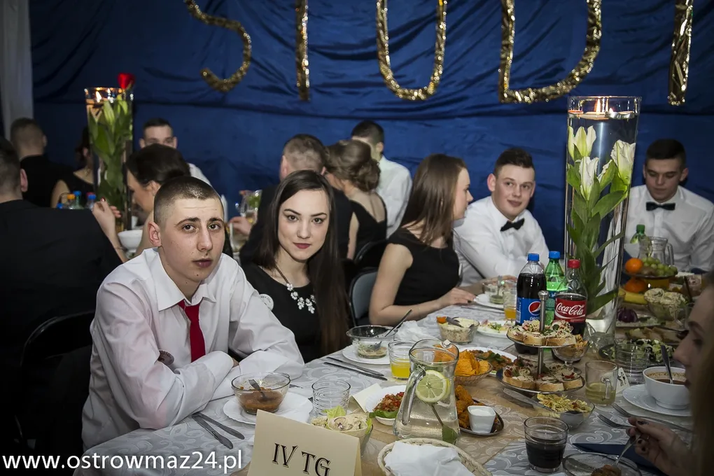 Studniówkę czas zacząć! W sobotę bal Zespołu Szkół w Małkini Górnej