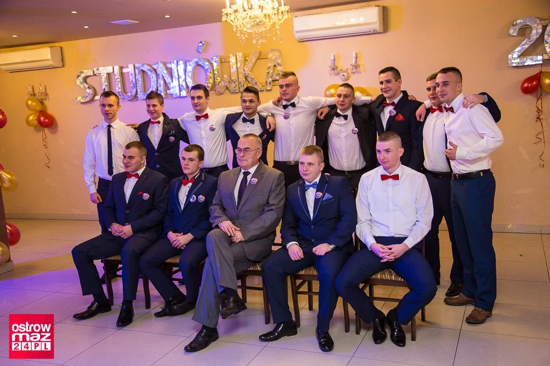 Studniówka ZS w Małkini Górnej (zdjęcia, wideo)